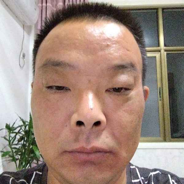 江苏46岁单身帅哥真诚找对象-黄冈相亲网